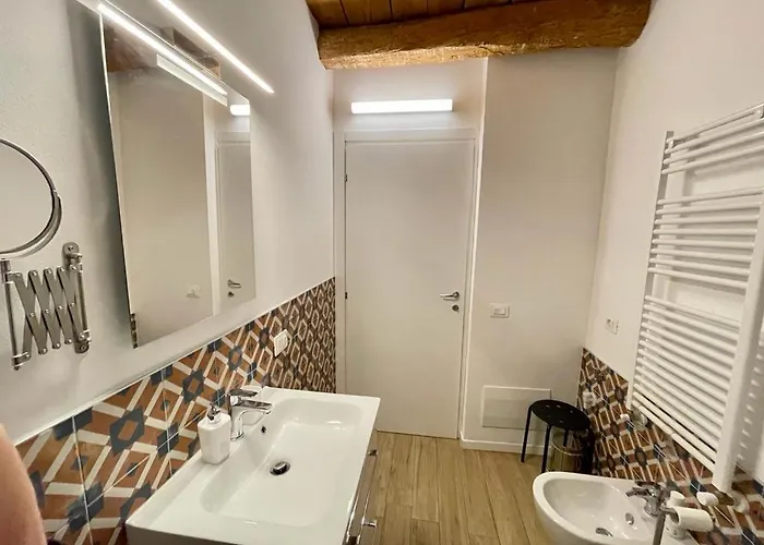 Unicumhouse Universita